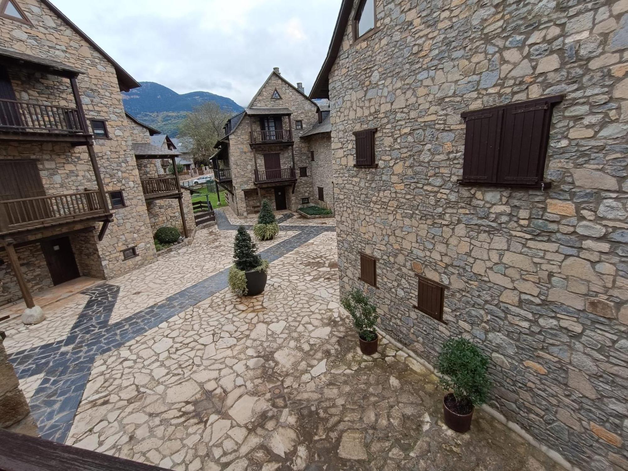 Inmocyma Residencial Linsoles-Valle De Benasque Buitenkant foto
